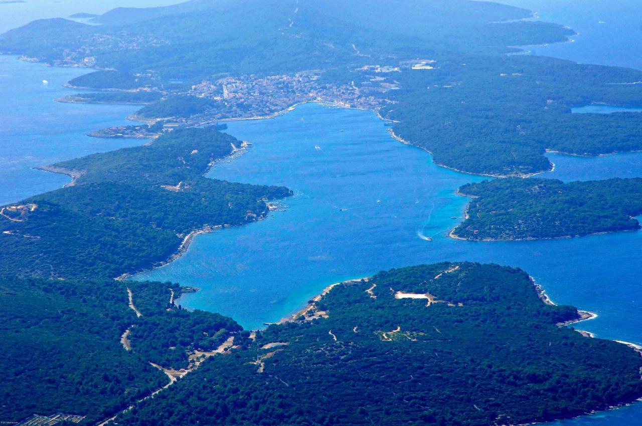 Apartments Rosa Mali Losinj Luaran gambar