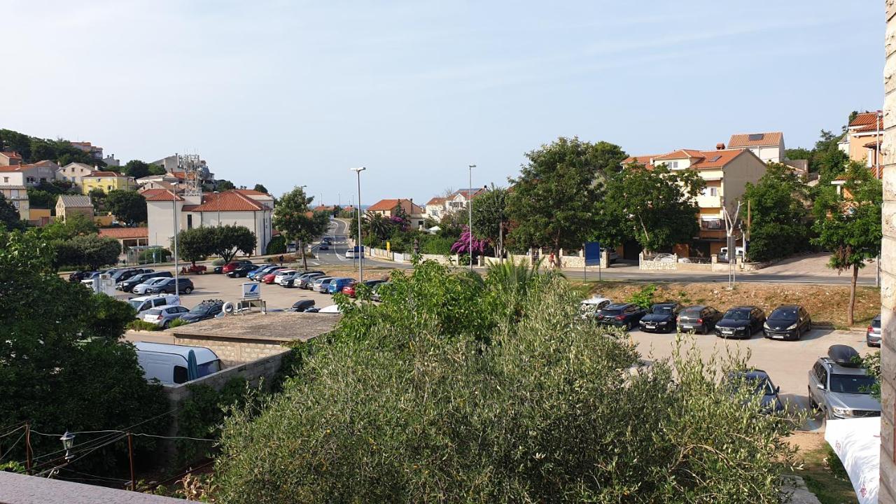 Apartments Rosa Mali Losinj Luaran gambar